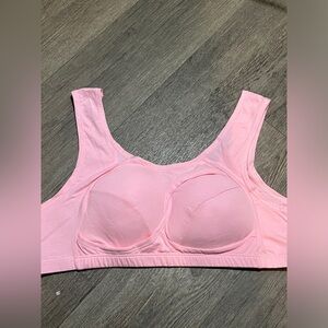 New pink bra